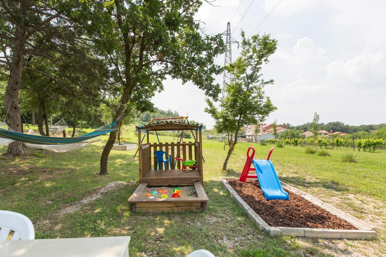 Kamp Romantik - Glamping Labin  Exterior photo